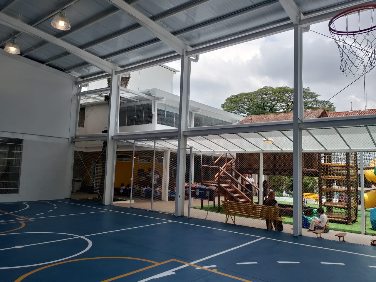 ESTRUTURA METÁLICA PARA PRÉDIO